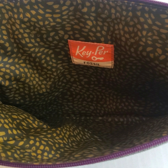 Fossil Key-Per tablet case - Picture 3 of 5